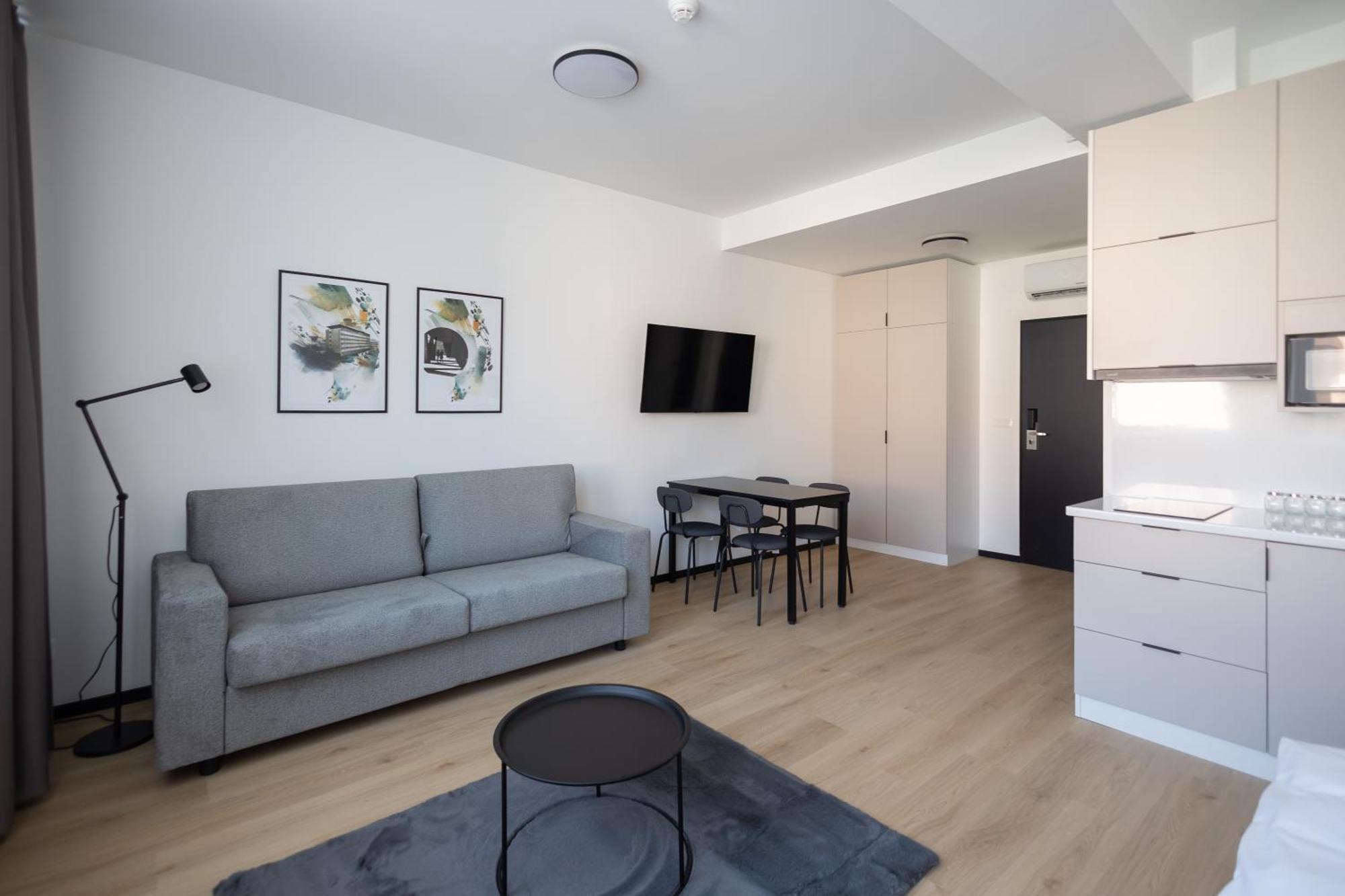 Central Residence Apartmanok Мишкольц Экстерьер фото