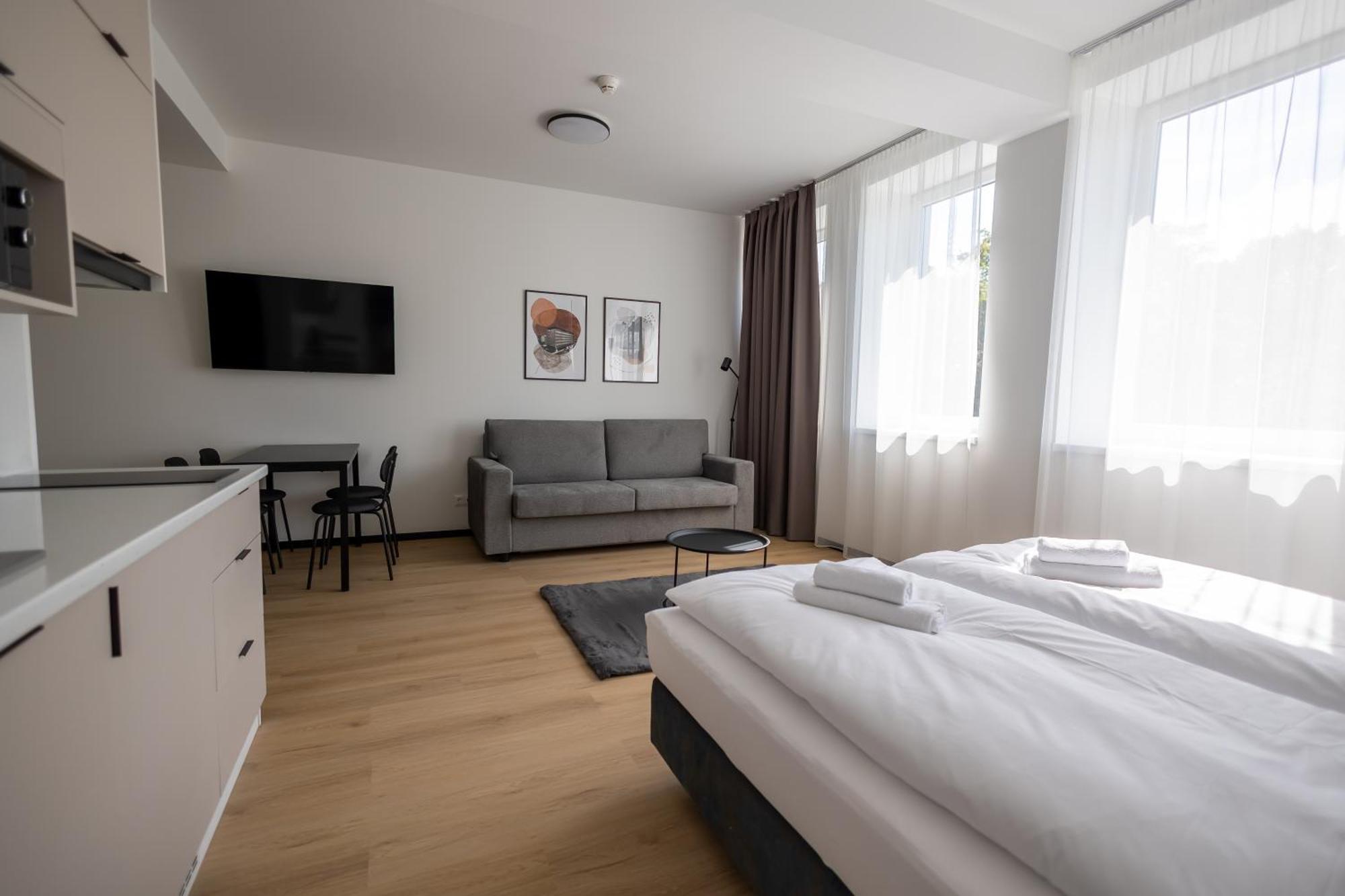 Central Residence Apartmanok Мишкольц Экстерьер фото